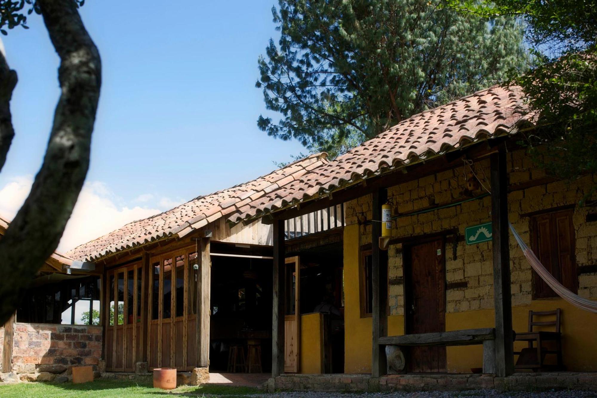 Hotel Raquira Silvestre Lodge Tinjacá Dış mekan fotoğraf